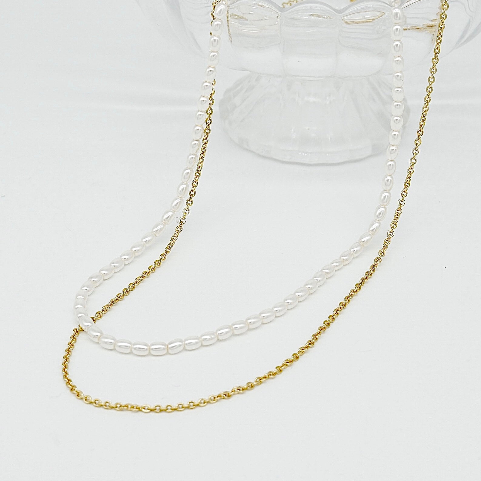 AURELIA long pearl necklace