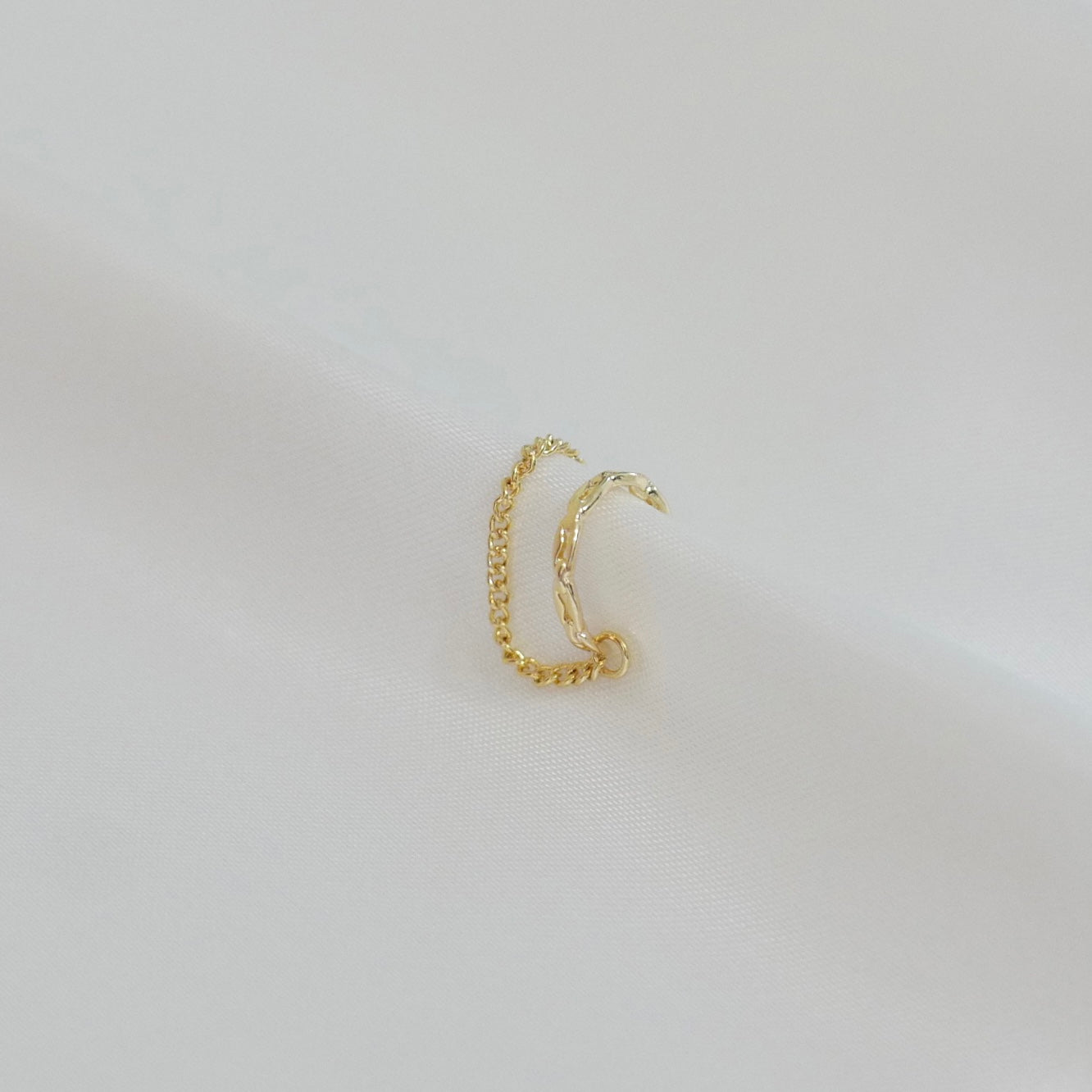 Arlo Ear Cuff With Chain