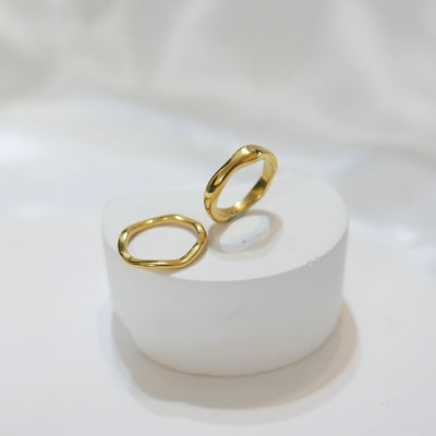 Wave Essential Ring