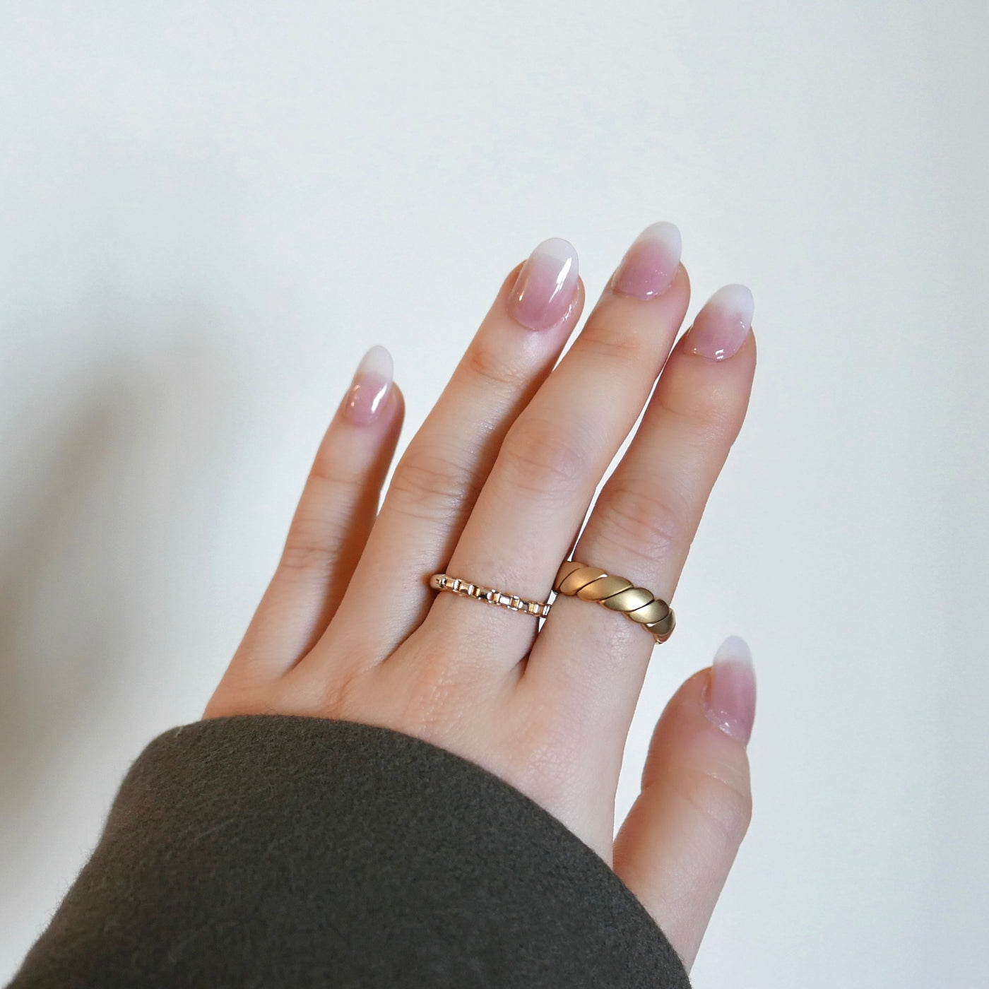 Kiara Matte Twist Ring