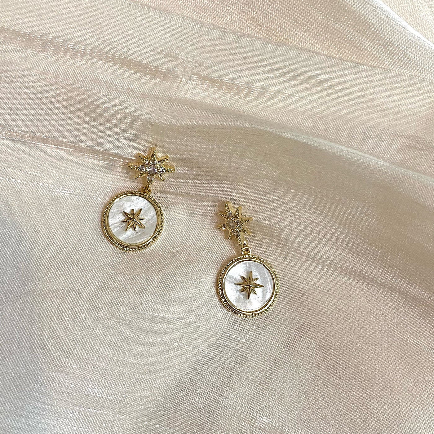 Seren Star Pendant Earrings