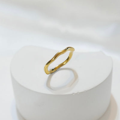 Wave Essential Ring