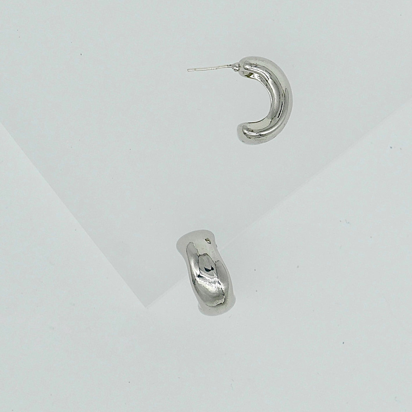 Cloudy Bold Silver Earrings