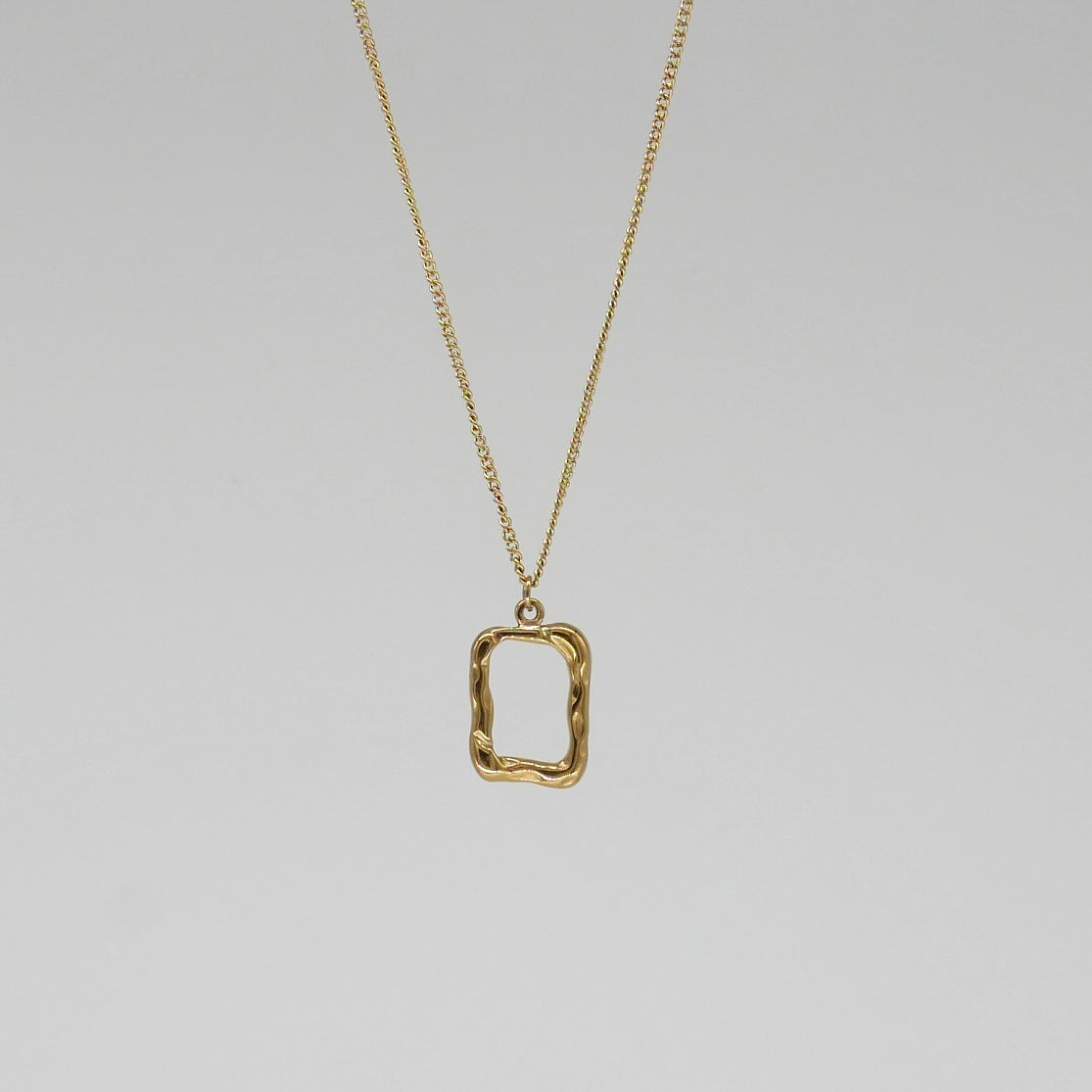 Tessa Textured Frame Necklace