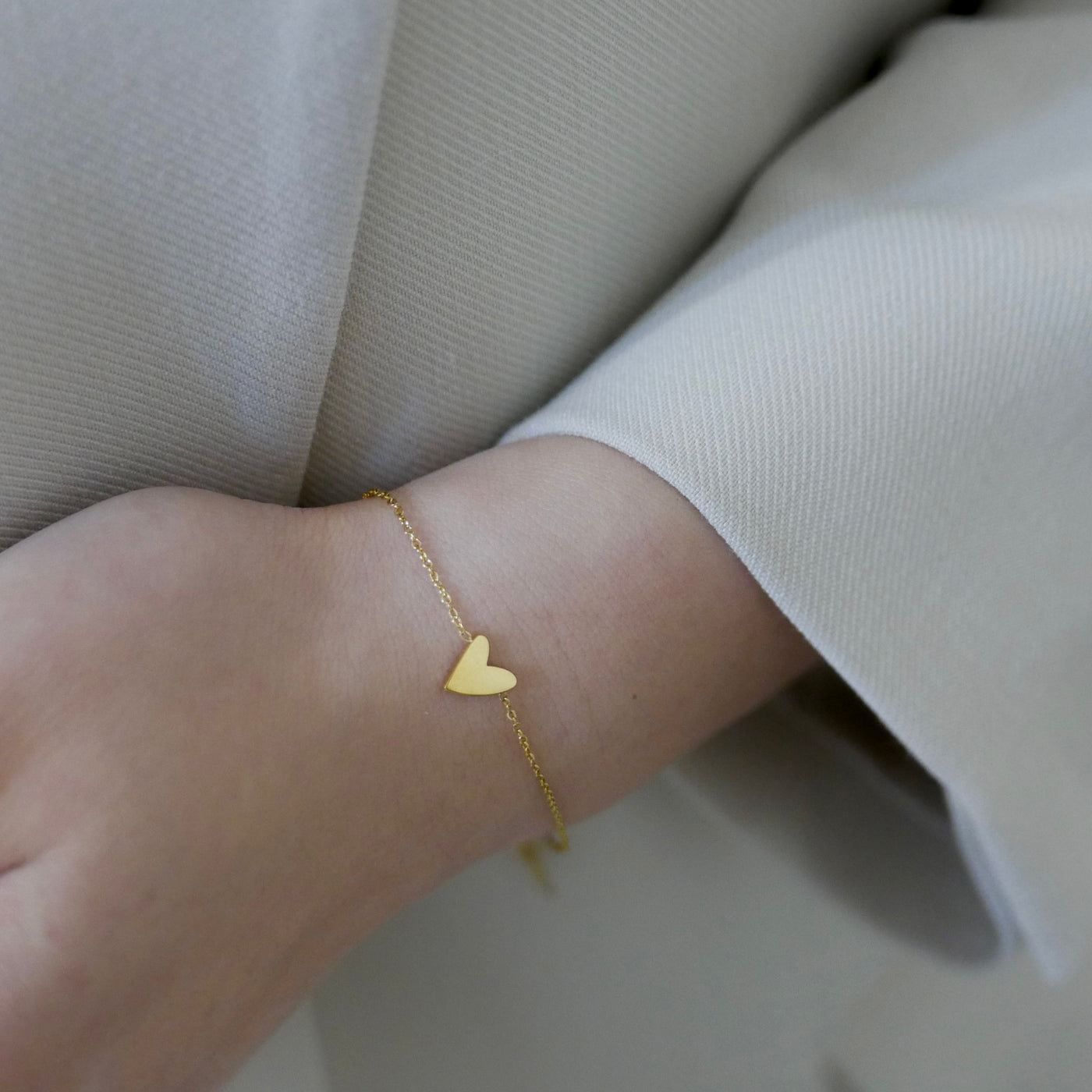 Dainty Heart Bracelet