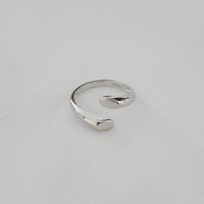 Maevee Open Ring