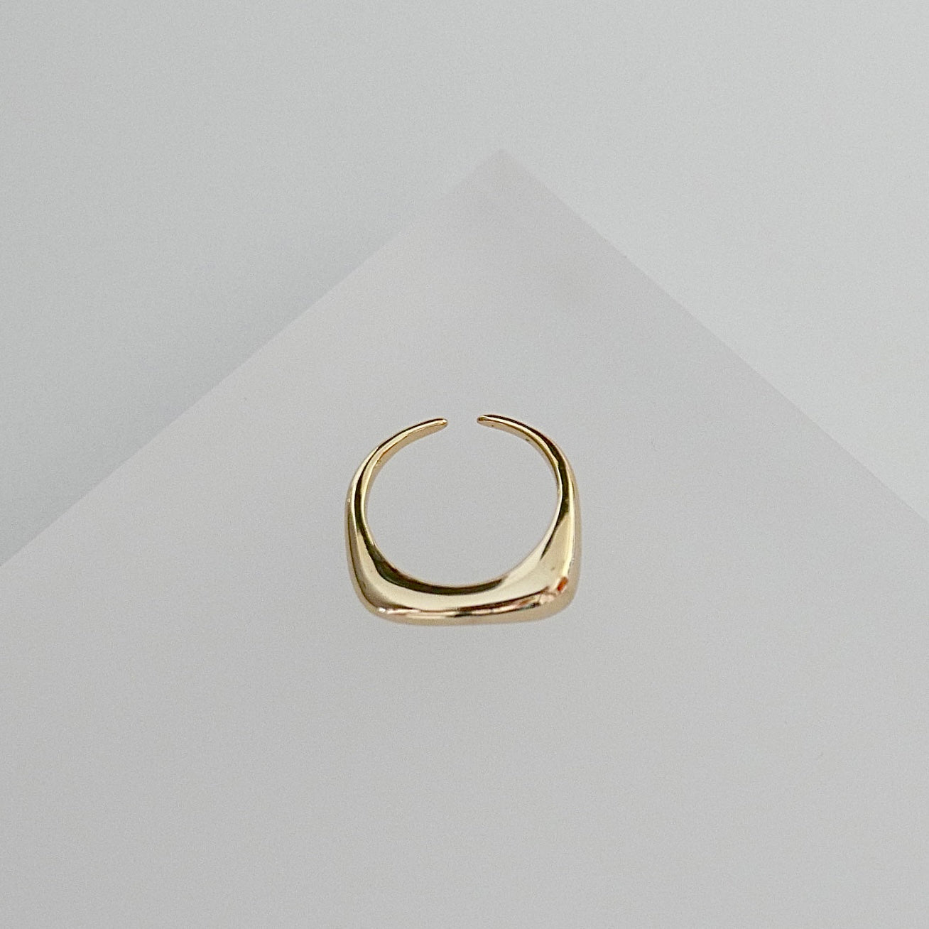 Ines Flat Top Ring