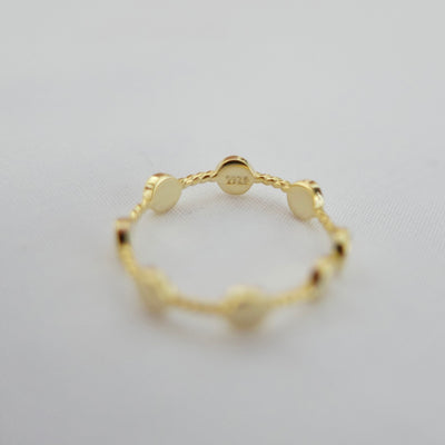 Halette Dot Ring