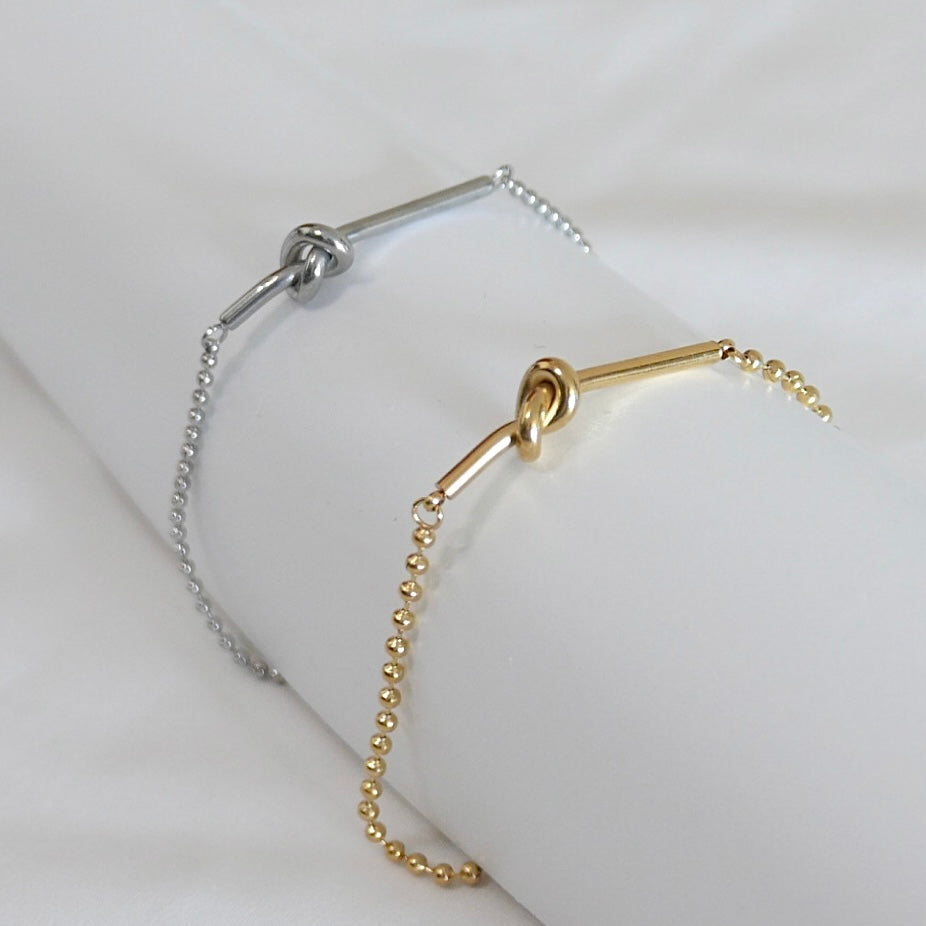 Knot Bracelet